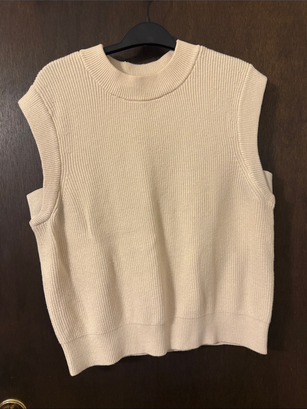 a new day Sleeveless Crewneck Knit Top in Cream